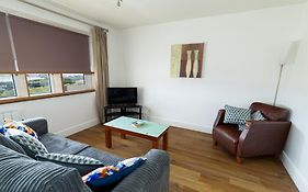 Geata Na Cathrach - Galway Lakeside Apartments